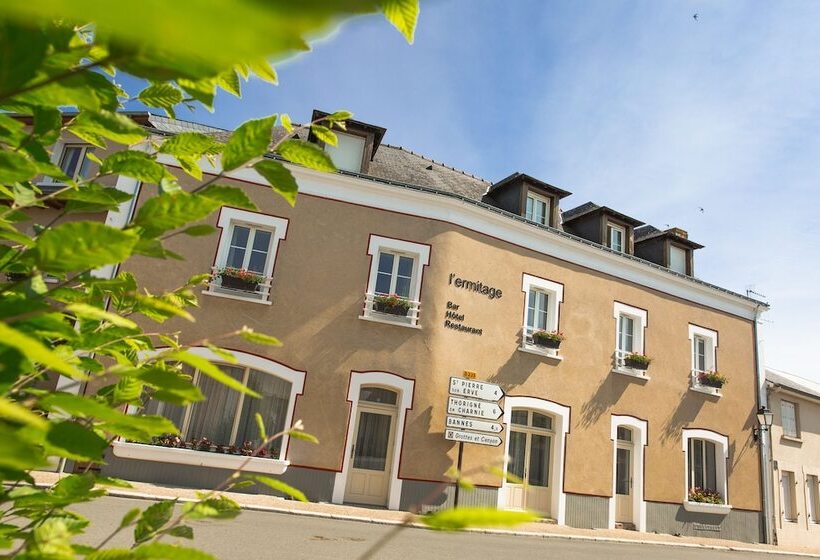 L Ermitage Hotel & Restaurant