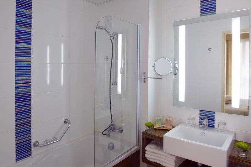 هتل & Spa Les Roches Noires