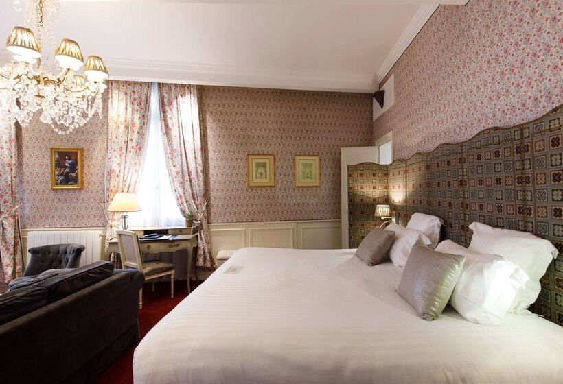 Hotel & Spa Le Grand Monarque, Bw Premier Collection