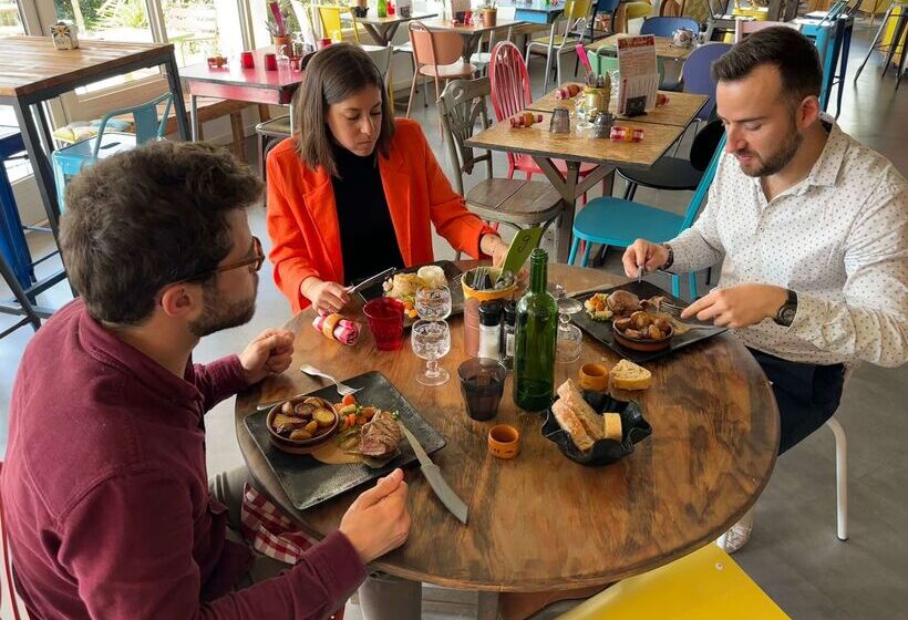 Greet Hotel Bordeaux Aeroport