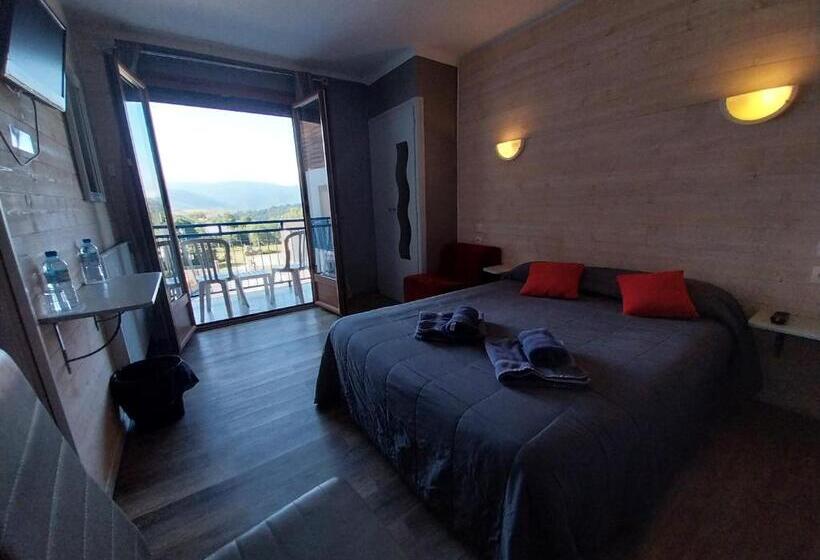 هتل Hôtel L Oustalet