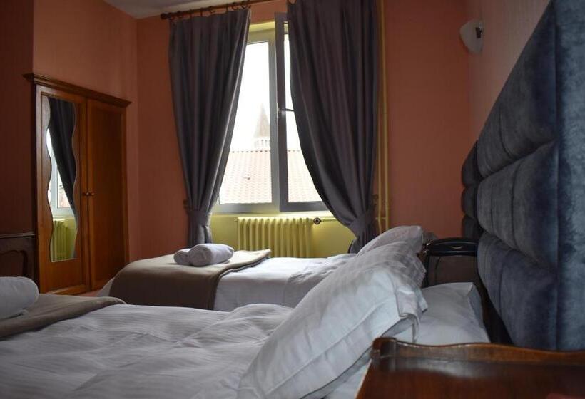 هتل Hôtel Le Sauvage