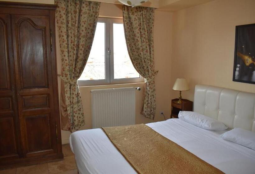 هتل Hôtel Le Sauvage