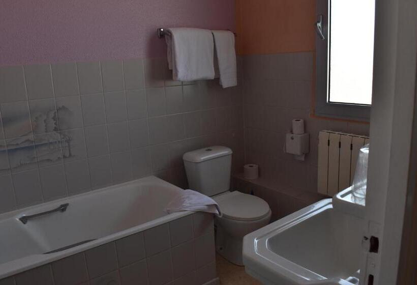 هتل Hôtel Le Sauvage