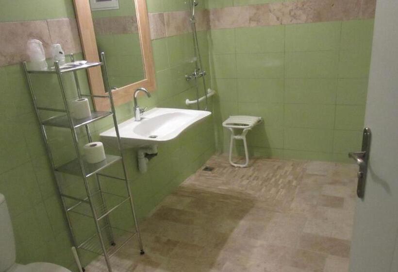 هتل Hôtel Le Sauvage