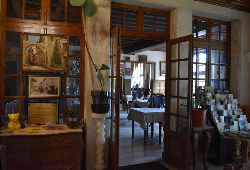 هتل Hôtel Le Sauvage