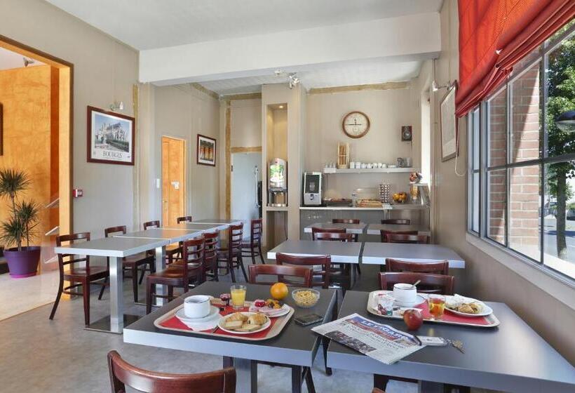 فندق Hôtel Les Tilleuls, Bourges