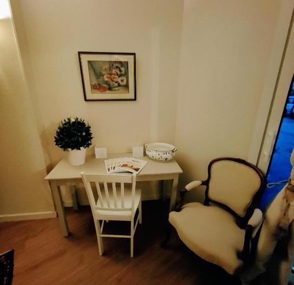 فندق Hôtel Restaurant La Voile Bleue