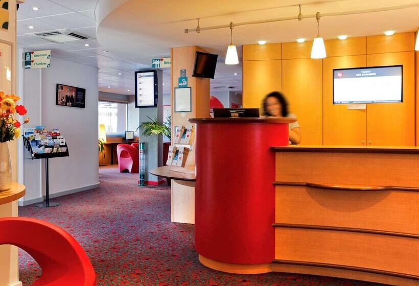 هتل Ibis Lyon Est Bron