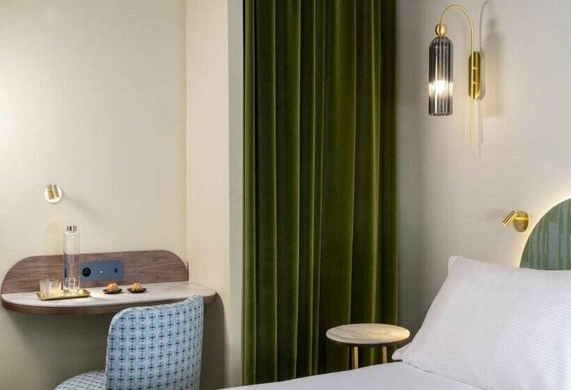 Fotos del hotel Hôtel De Lutece  Notredame:  35