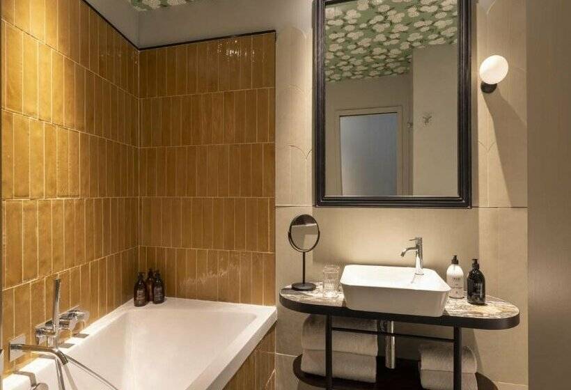 Fotos del hotel Hôtel De Lutece  Notredame:  26