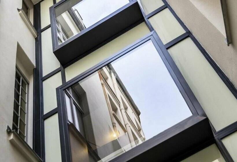 Fotos del hotel Hôtel De Lutece  Notredame:  14