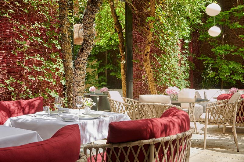 هتل Hôtel Lancaster Paris Champs Elysées