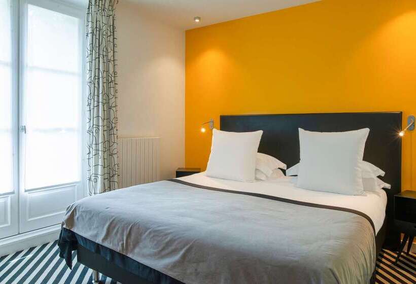 هتل Le Manoir Du Lys, The Originals Relais