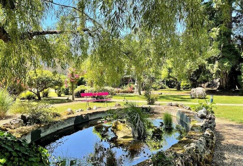 هتل Les Glycines   Hôtel & Spa   Teritoria