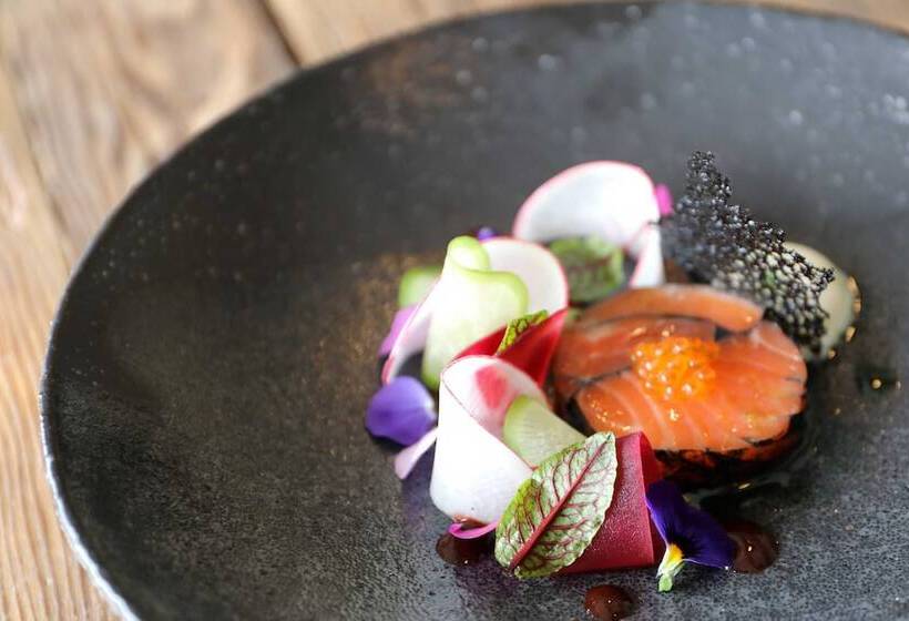 هتل Les Glycines   Hôtel & Spa   Teritoria
