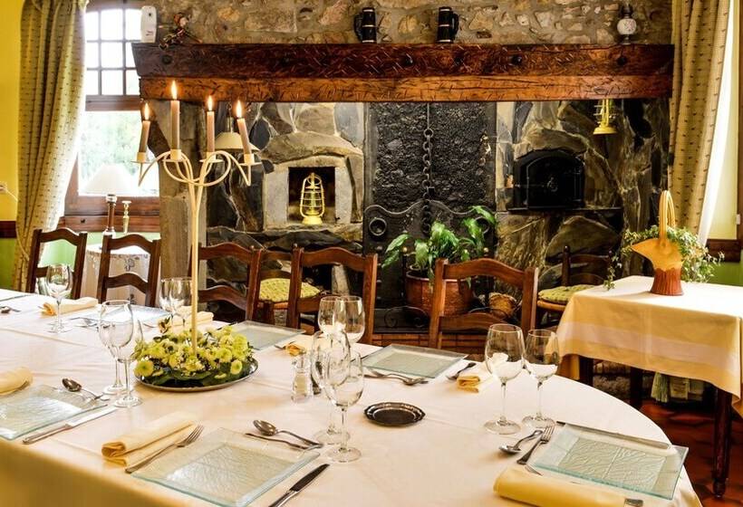 Отель Logis Le Vieux Logis