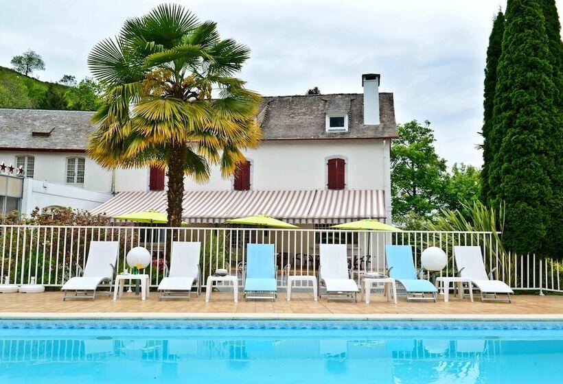فندق Logis Le Vieux Logis
