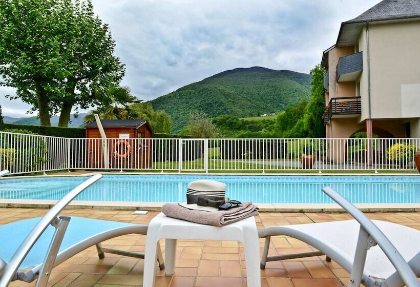 فندق Logis Le Vieux Logis