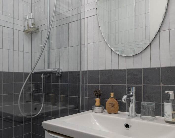 Fotos del hotel Hôtel Lacassagne:  18