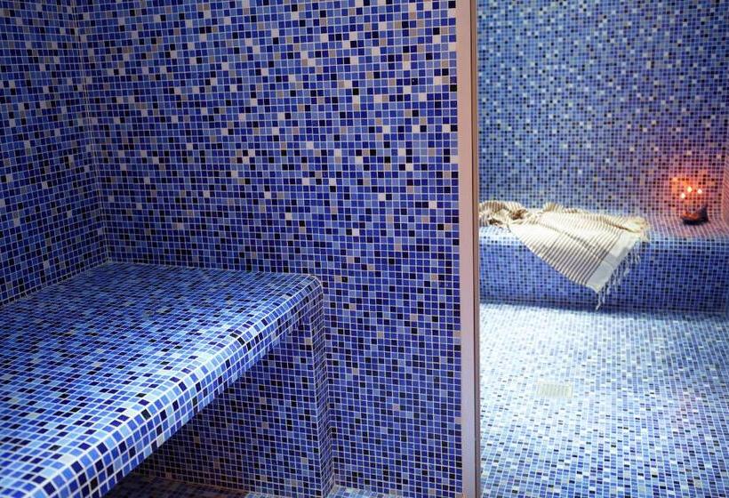 Majestic Hotel Spa   Champs Elysées