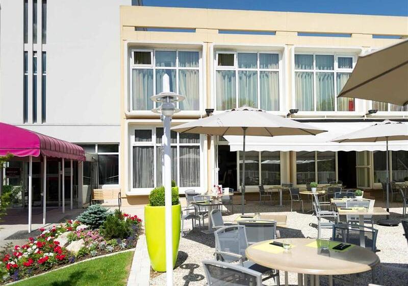 هتل Mercure Annemasse Porte De Geneve