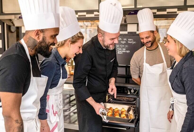 فندق Demeures De Campagne Parc Du Coudray – Mercure