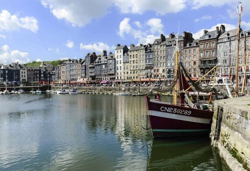 هتل Mercure Honfleur