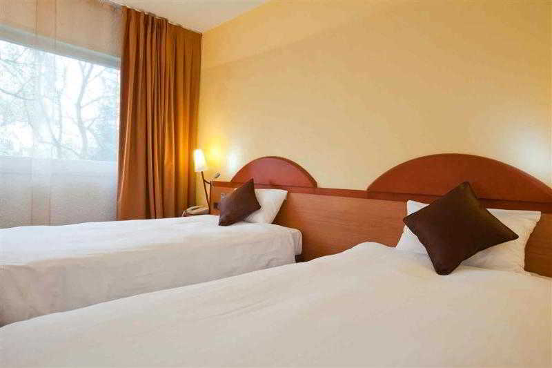호텔 Mercure Paris Sud Les Ulis Courtaboeuf