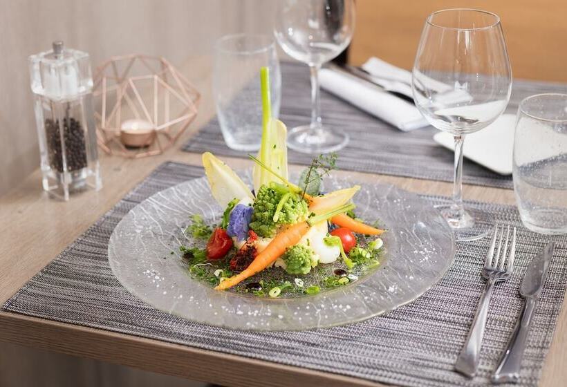 هتل Mercure Strasbourg Aeroport