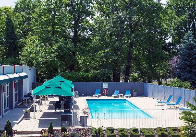 هتل Mercure Strasbourg Aeroport