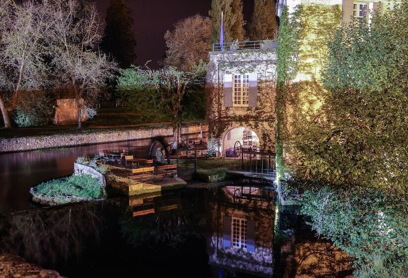 هتل Moulin De L Abbaye  Relais Et Chateaux