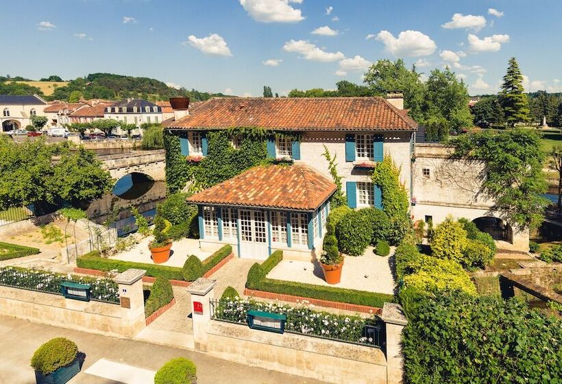 Hotel Moulin De L Abbaye  Relais Et Chateaux