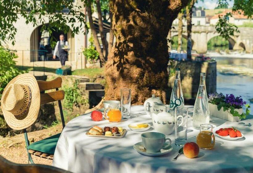 هتل Moulin De L Abbaye  Relais Et Chateaux