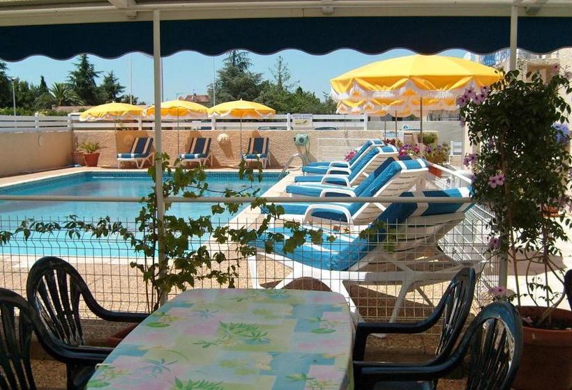 Hotell Mucrina