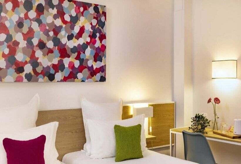 Fotos del hotel Paris Louis Blanc:  44