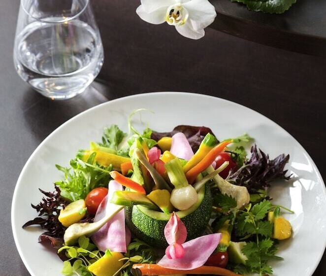 בית מלון כפרי Sofitel Biarritz Le Miramar Thalassa