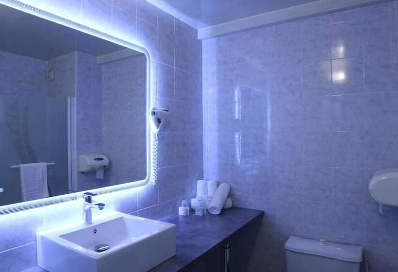 호텔 The Originals City, Hôtel Villancourt, Grenoble Sud