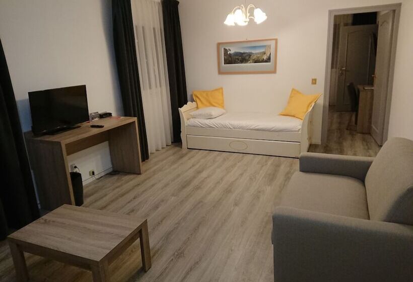 هتل Hôtel Vauban Briançon Serre Chevalier