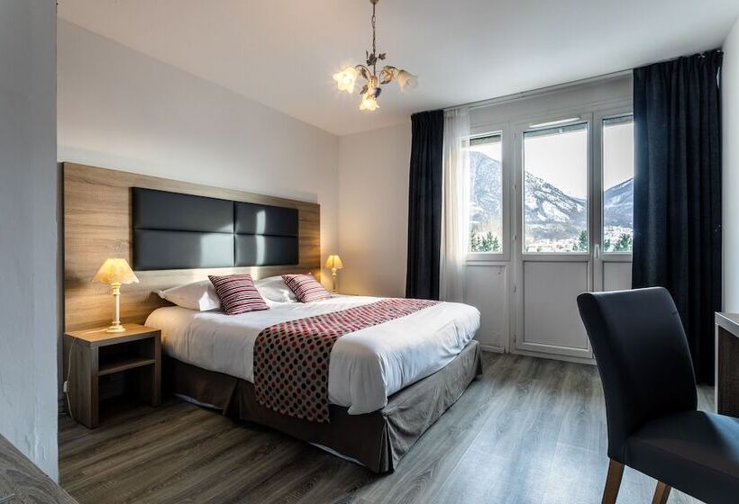 هتل Hôtel Vauban Briançon Serre Chevalier