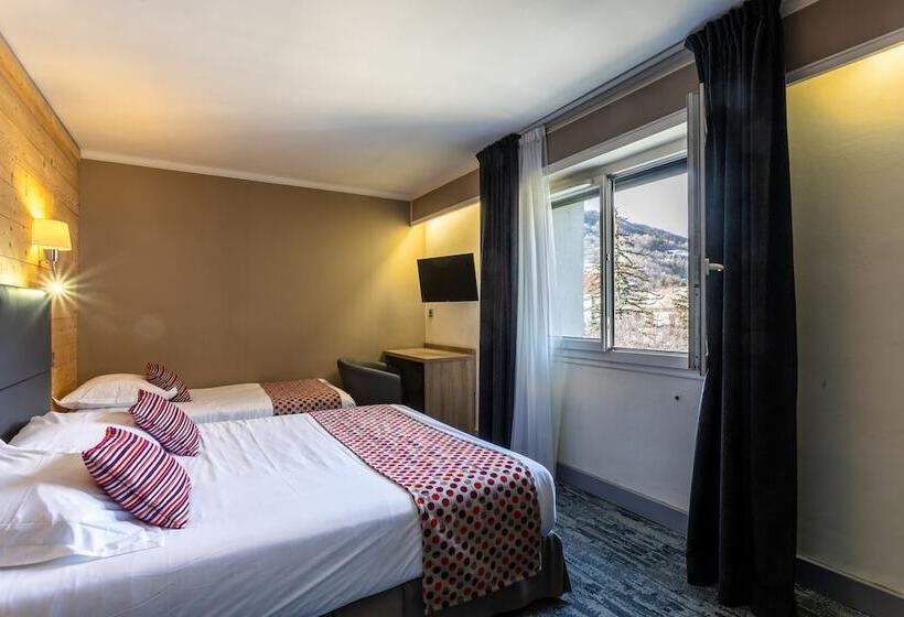 هتل Hôtel Vauban Briançon Serre Chevalier