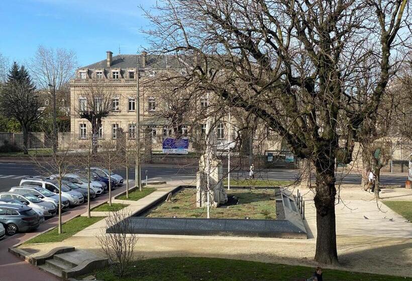 Enzo Hotels Limoges Centre Jourdan By Kyriad Direct