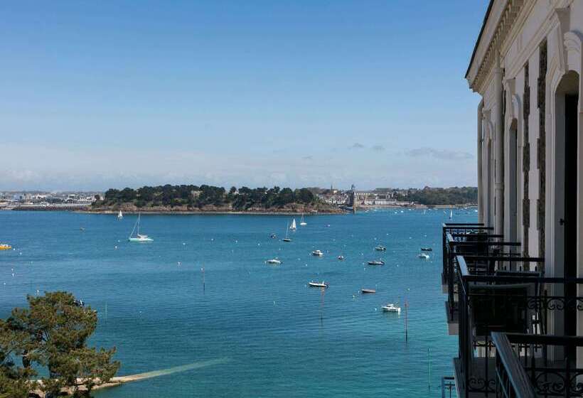 هتل Hôtel Barrière Le Grand Hôtel Dinard