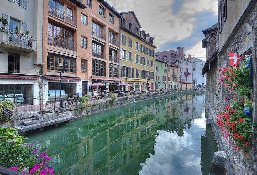 هتل Campanile Annecy Centre  Gare