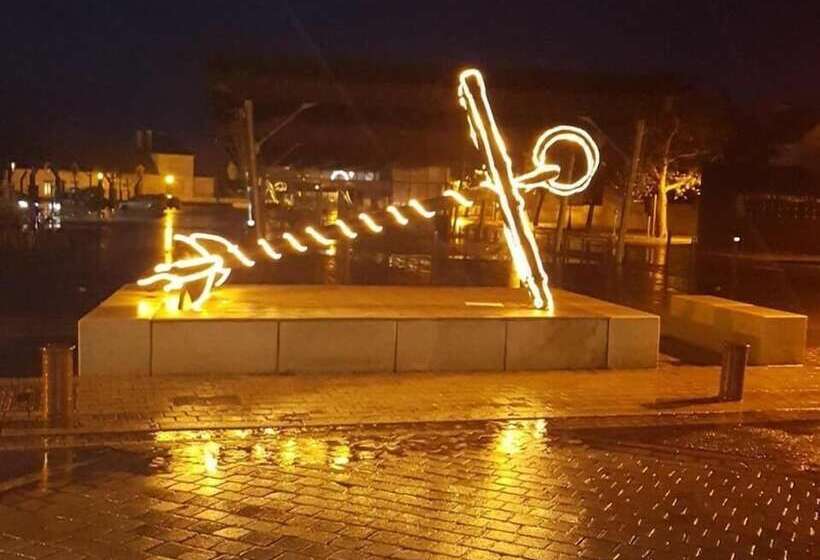 ホテル De La Poste
