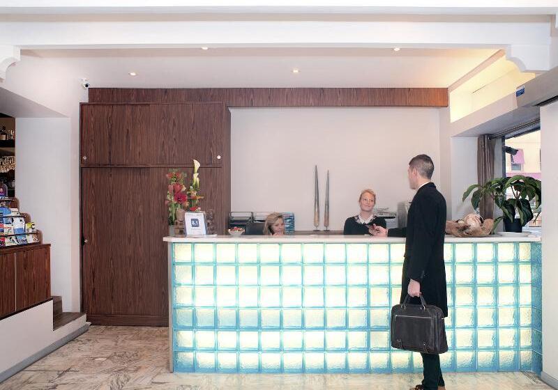 Hotel Esprit D Azur
