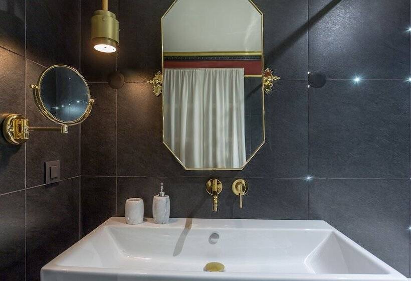 Fotos del hotel Handsome Hotel By Elegancia:  11