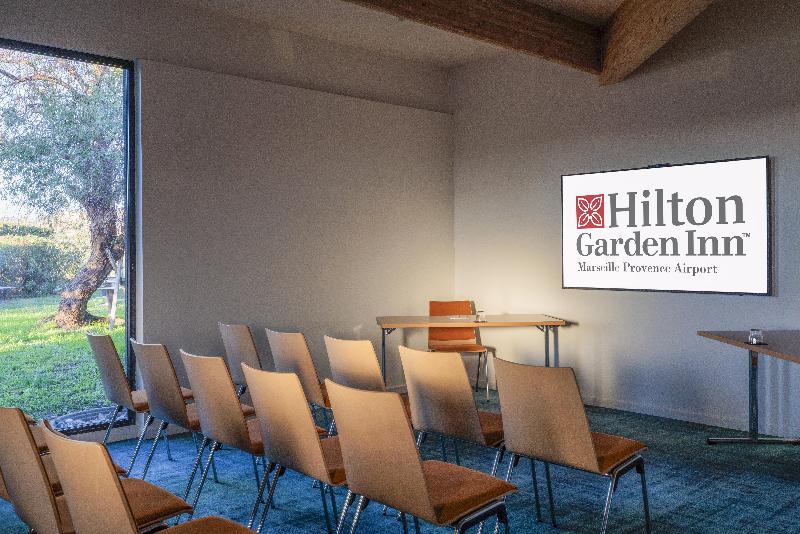 هتل Hilton Garden Inn Marseille Provence Airport