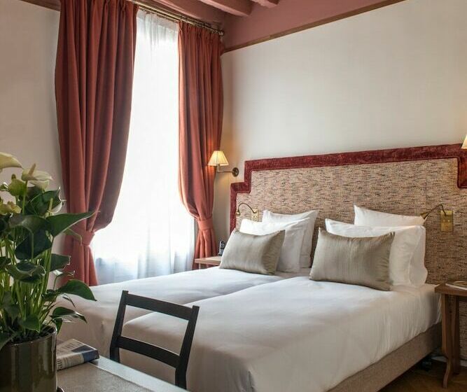 هتل Hôtel Fougère