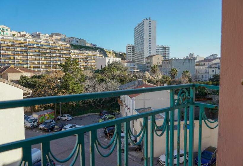 Hotell Hôtel Peron